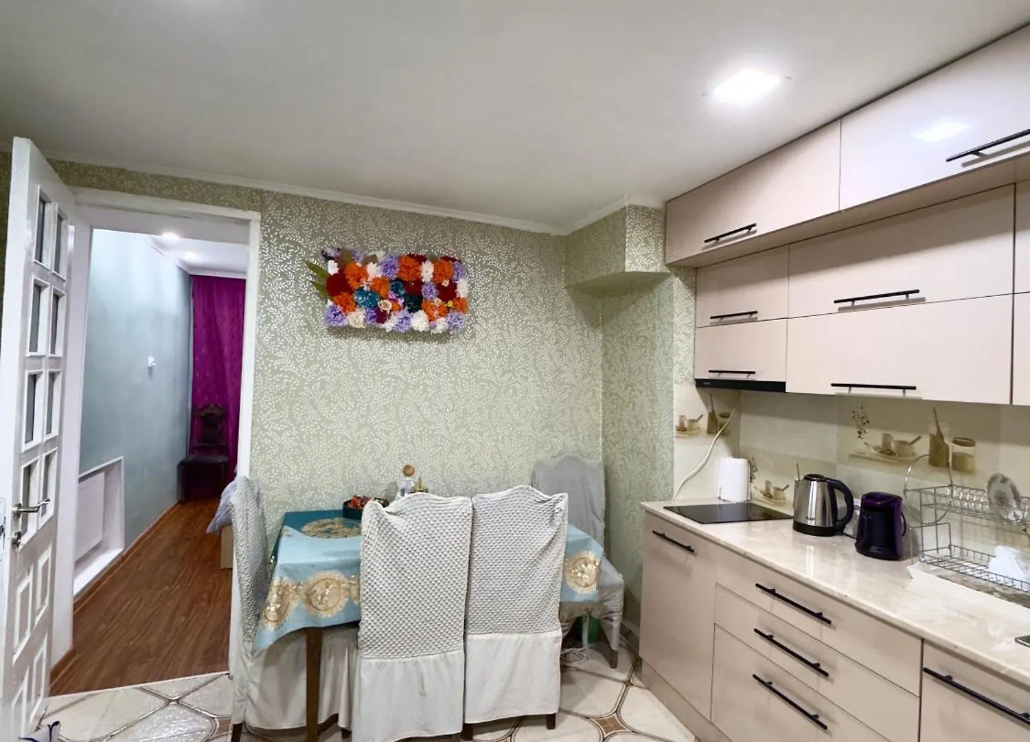 Lägenhet Historic Comfort Grishashvili 30 Tbilisi Georgien